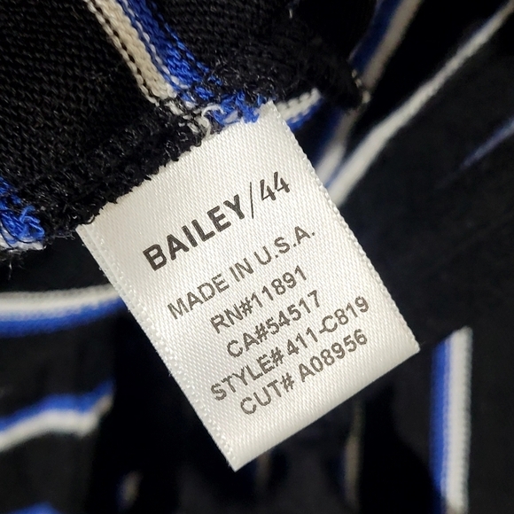 Bailey 44 Striped Key Hole Shirt - Picture 4 of 7